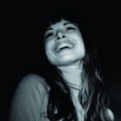 Melanie De Biasio - List pictures