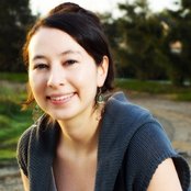 Laura Shigihara - List pictures