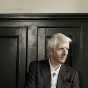 Nick Lowe - List pictures