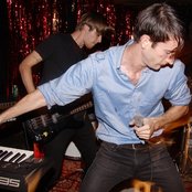 Pop. 1280 - List pictures