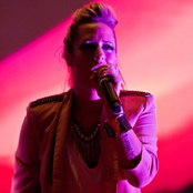 Tiffany Dunn - List pictures