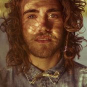 Matt Corby - List pictures