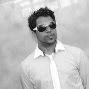 Sunny B - List pictures