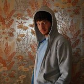 Chris August - List pictures