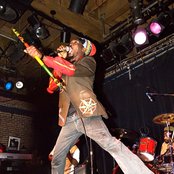 Anthony B - List pictures