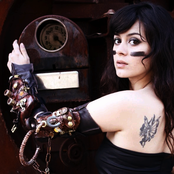 Emilie Simon - List pictures