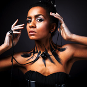 Aminata - List pictures