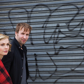 Little & Ashley - List pictures