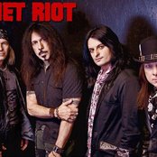 Quiet Riot - List pictures