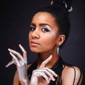 Aminata - List pictures