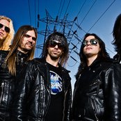 White Wizzard - List pictures