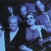 Ronnie Earl & The Broadcasters - List pictures