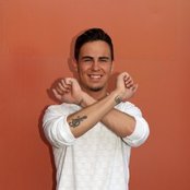 Julz - List pictures