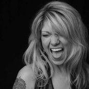 Paula Nelson - List pictures