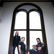 Decemberadio - List pictures