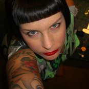 Miss Kittin - List pictures