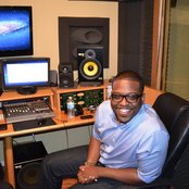 Pastor Julian Littlejohn - List pictures