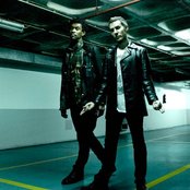 Massive Attack - List pictures