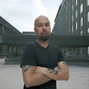 Mika Vainio - List pictures