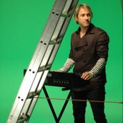 Feeder - List pictures