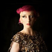 Kim Boekbinder - List pictures