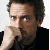 Hugh Laurie - List pictures