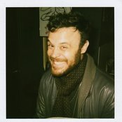 Rodrigo Amarante - List pictures