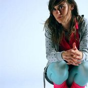 Yelle - List pictures