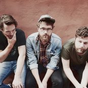 Bear's Den - List pictures