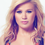 Kelly Clarkson - List pictures