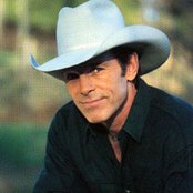 Chris Ledoux - List pictures
