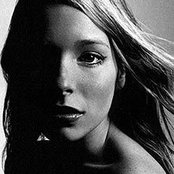 Shea Seger - List pictures