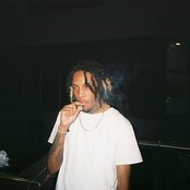 Chris Travis - List pictures