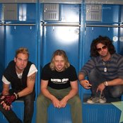 Juke Kartel - List pictures