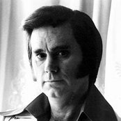 George Jones - List pictures