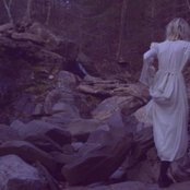 Myrkur - List pictures