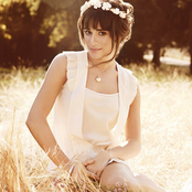 Lea Michele - List pictures