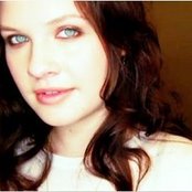 Lauren Pritchard - List pictures