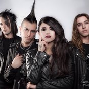 Stitched Up Heart - List pictures