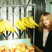 Jessica Pratt - List pictures