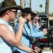 Desert Sessions - List pictures