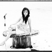 Juliet Lyons - List pictures