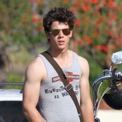 Nick Jonas & The Administration - List pictures