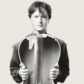 Oliver Coates - List pictures