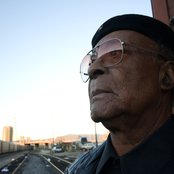 Phillip Walker - List pictures