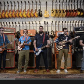 Royale - List pictures