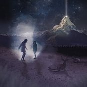 Bow To Each Other - List pictures