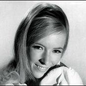 Barbara Fairchild - List pictures