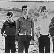 The Undertones - List pictures