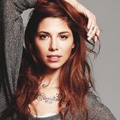 Christina Perri - List pictures